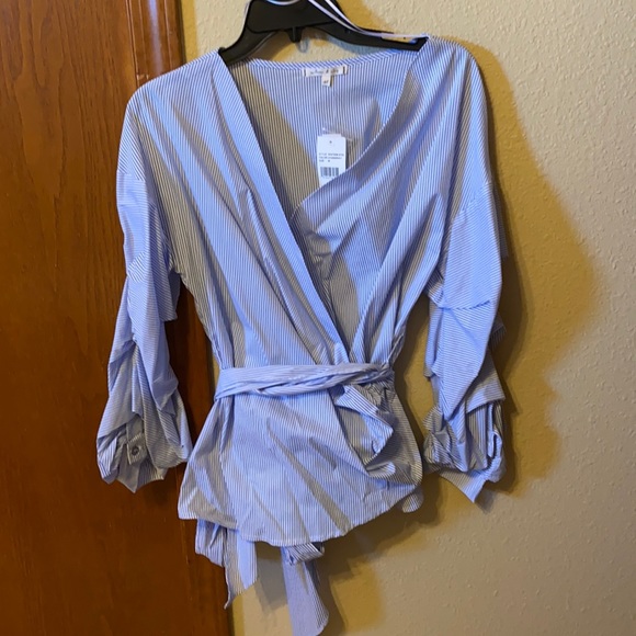 Willow & Clay Tops - Brand new with tags Willow and Clay blouse